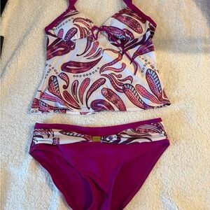 Chic Purple and White Swimsuit Set